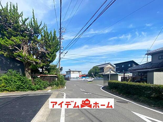 前面道路 平日・土日問わずご案内致します!お気軽にお問合わせ下さい♪