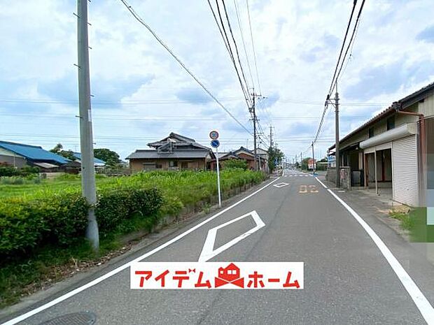 前面道路 平日・土日問わずご案内致します!お気軽にお問合わせ下さい♪