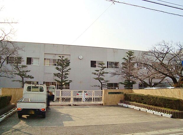 一宮市立萩原中学校（2130m）
