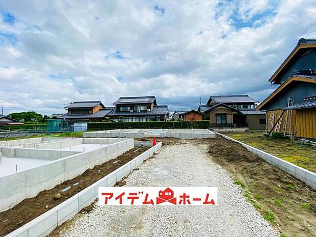 2号棟　外観写真 平日・土日問わずご案内致します！お気軽にお問合わせ下さい♪