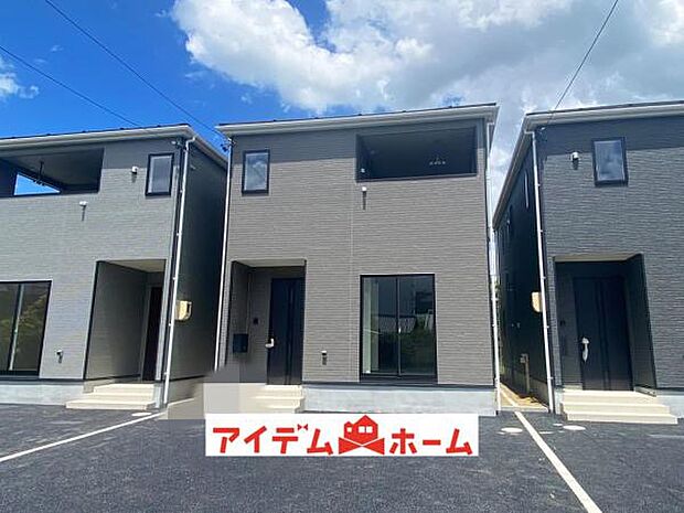 2号棟　外観写真 平日・土日問わずご案内致します！お気軽にお問合わせ下さい♪