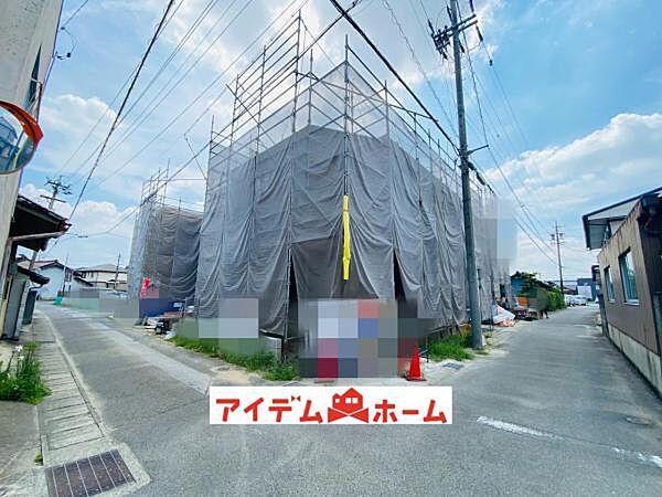 2号棟　外観写真 平日・土日問わずご案内致します！お気軽にお問合わせ下さい♪
