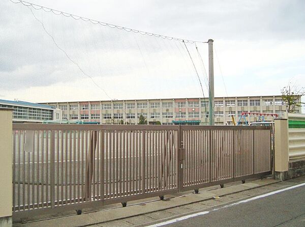 北名古屋市立師勝小学校（600m）
