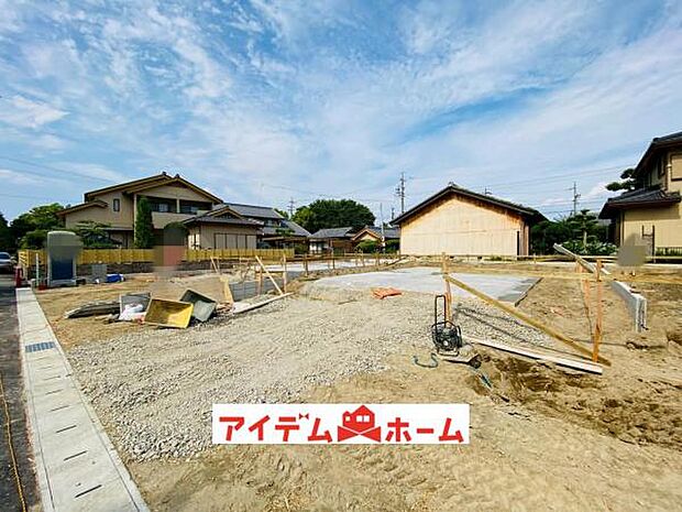 2号棟　外観写真 平日・土日問わずご案内致します！お気軽にお問合わせ下さい♪ 