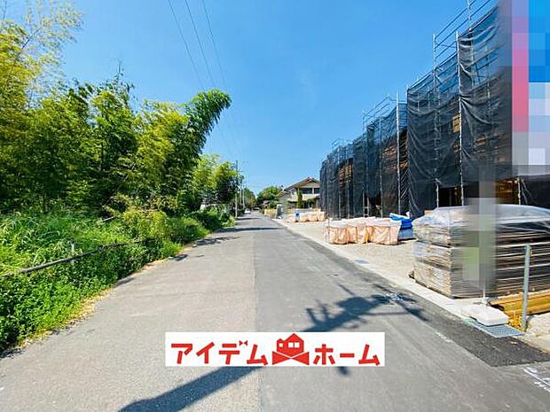 前面道路 平日・土日問わずご案内致します!お気軽にお問合わせ下さい♪