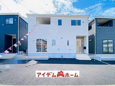 外観:2号棟 外観写真 平日・土日問わずご案内致します!お気軽にお問合わせ下さい♪ 外観:2号棟 外観写真 平日・土日問わずご案内致します!お気軽にお問合わせ下さい♪