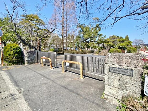 岐南町立西小学校(1860m)