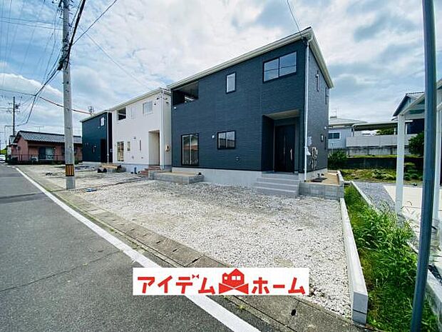 1号棟 外観写真 平日・土日問わずご案内致します!お気軽にお問合わせ下さい