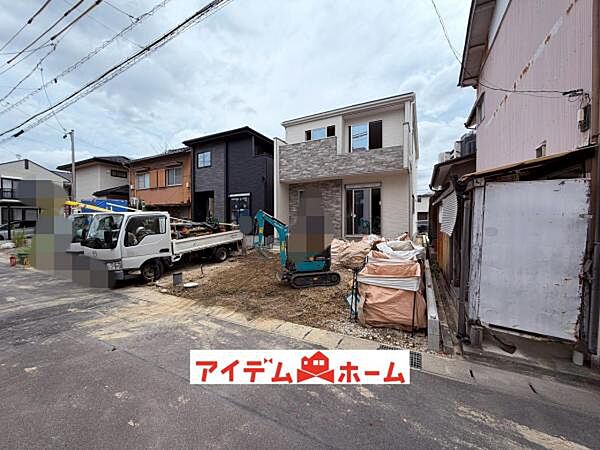 全体　外観写真 平日・土日問わずご案内致します！お気軽にお問合わせ下さい♪