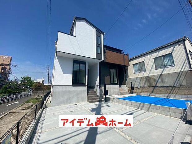 1号棟　外観写真 平日・土日問わずご案内致します！お気軽にお問合わせ下さい♪ 