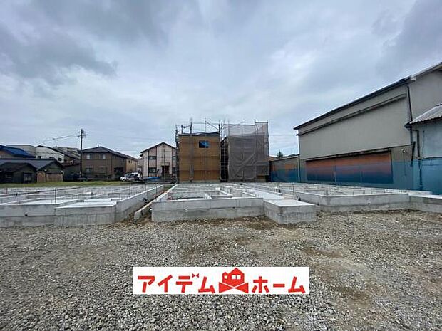 2号棟　外観写真 平日・土日問わずご案内致します！お気軽にお問合わせ下さい♪ 