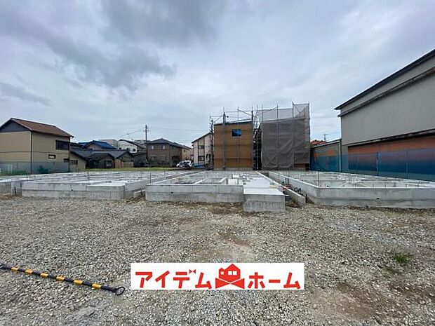 2号棟　外観写真 平日・土日問わずご案内致します！お気軽にお問合わせ下さい♪ 