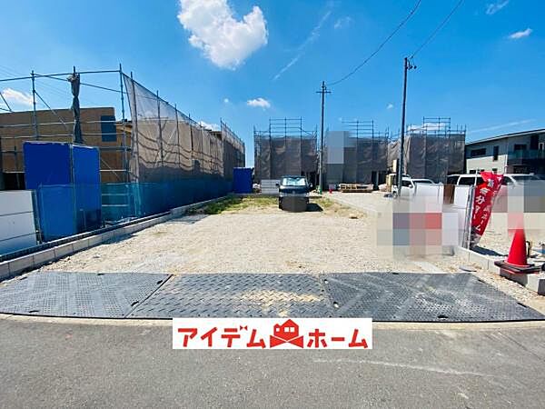 1号棟　外観写真 平日・土日問わずご案内致します！お気軽にお問合わせ下さい♪