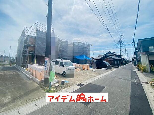 前面道路 平日・土日問わずご案内致します！お気軽にお問合わせ下さい♪ 