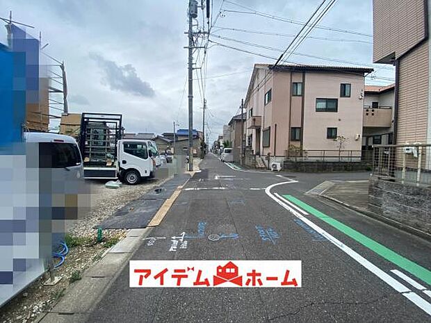 前面道路 平日・土日問わずご案内致します!お気軽にお問合わせ下さい♪