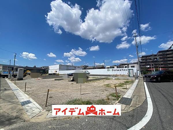 2号棟　外観写真 平日・土日問わずご案内致します！お気軽にお問合わせ下さい♪
