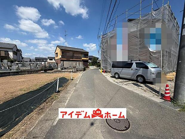 前面道路 平日・土日問わずご案内致します!お気軽にお問合わせ下さい♪