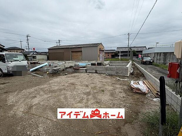 1号棟　外観写真 平日・土日問わずご案内致します！お気軽にお問合わせ下さい♪ 