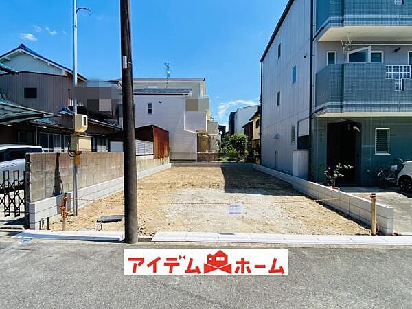 1号棟　外観写真 平日・土日問わずご案内致します！お気軽にお問合わせ下さい♪