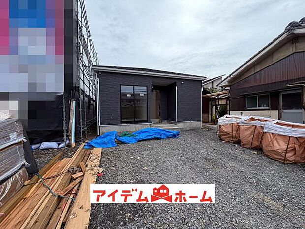 1号棟　外観写真 平日・土日問わずご案内致します！お気軽にお問合わせ下さい♪ 