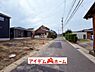 外観：前面道路 平日・土日問わずご案内致します！お気軽にお問合わせ下さい♪ 