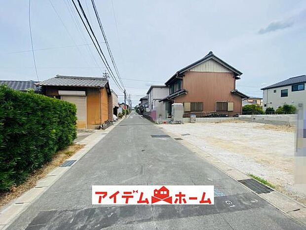 前面道路 平日・土日問わずご案内致します!お気軽にお問合わせ下さい♪