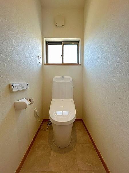 休日、平日問わずお気軽にお問合せくださいませ。