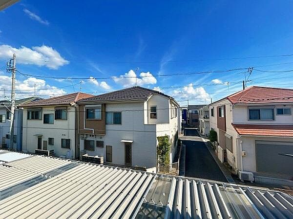 休日、平日問わずお気軽にお問合せくださいませ。