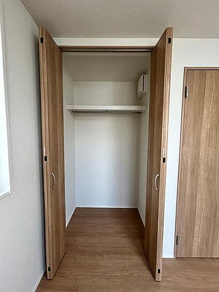 休日、平日問わずお気軽にお問合せくださいませ。