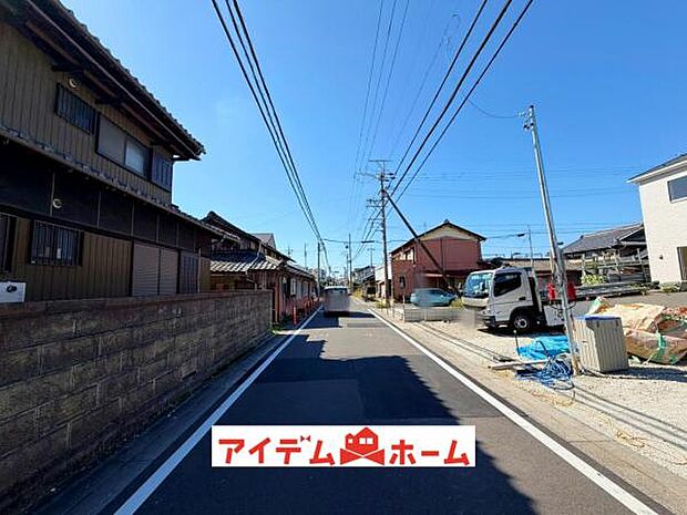 前面道路 平日・土日問わずご案内致します!お気軽にお問合わせ下さい♪