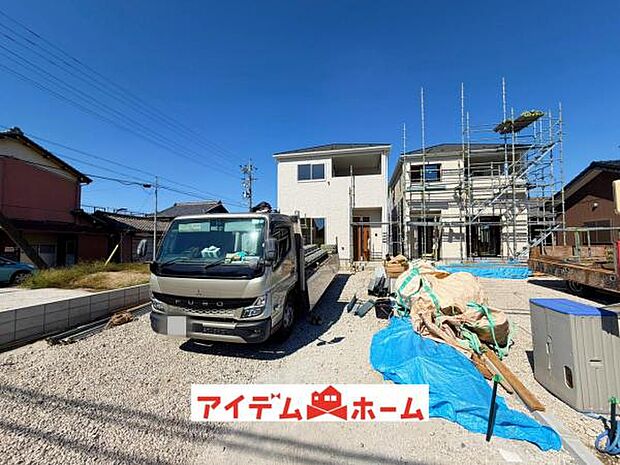 1号棟　外観写真 平日・土日問わずご案内致します！お気軽にお問合わせ下さい♪ 