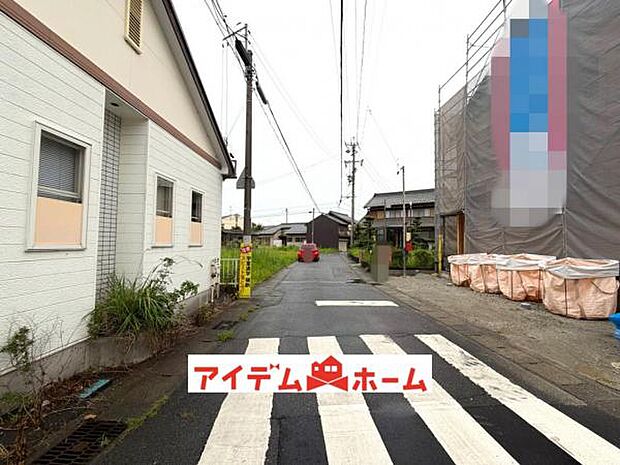 前面道路 平日・土日問わずご案内致します!お気軽にお問合わせ下さい♪