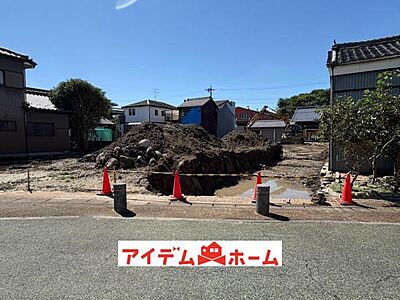 外観：B号棟　外観写真 平日・土日問わずご案内致します！お気軽にお問合わせ下さい♪ 