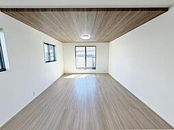 西区万代町137 全1棟