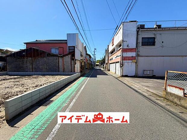 前面道路 平日・土日問わずご案内致します！お気軽にお問合わせ下さい♪ 