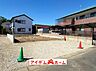 外観：2号棟　外観写真 平日・土日問わずご案内致します！お気軽にお問合わせ下さい♪ 