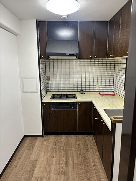 キッチンを拡大表示