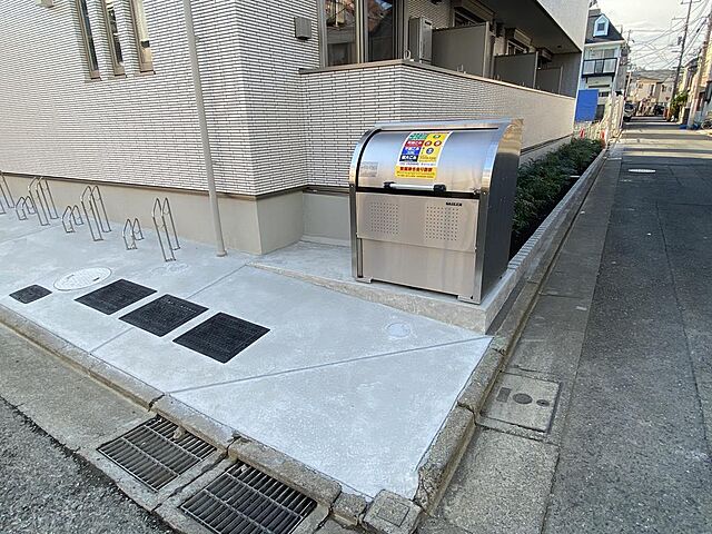 その他