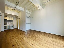 N　メゾンイースト 105 1階ワンルームのリビング/ダイニング