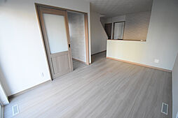 THE HOUSE TSURUTA E号室