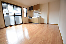 メゾンハーモニーB 101号室 1階2LDKのリビング/ダイニング