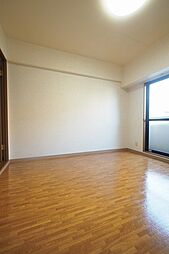 クリスタルプラザ 305 3階1Kのリビング/ダイニング