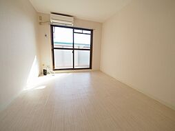 アーバンヴィレッジ武庫之荘 407 4階1Kのリビング/ダイニング