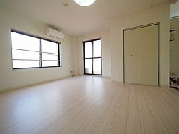 メゾンくぼた 407 4階ワンルームのリビング/ダイニング