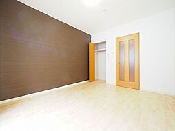 グラント塚口 105 1階1Kのリビング/ダイニング