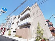 立花駅より徒歩7分 築4年1ヶ月 3階建の賃貸物件