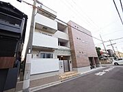 園田駅より徒歩8分 1階 築3年11ヶ月の賃貸物件