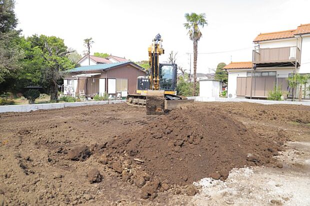 土地探しをしていると都市計画区域という言葉を目にすると思います。法律によって、都道府県知事や国土交通大臣が指定するエリアのことを指しており、都市計画区域は市街化区域と市街化調整区域に分けられています。