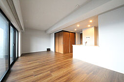 レーベン松山三番町　ＯＮＥ　ＴＯＷＥＲ