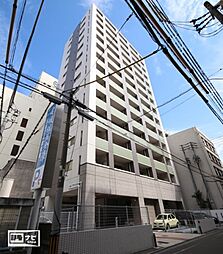 ヴァレーレ県庁前